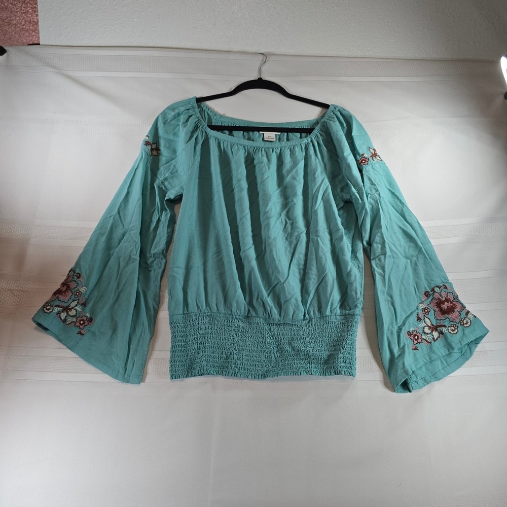 Ariat Women's "Chica Del Valle" Long Sleeve Top